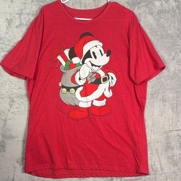 Disney Red Christmas Santa Suit Mickey Mouse Short Sleeved Tshirt Size XL - Picture 1 of 8